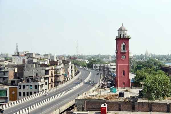 Delhi to Chandigarh Taxi Service